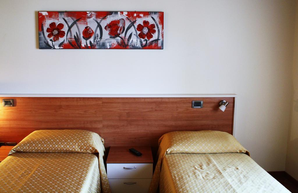 Bed&Wine Hotel Negrar Ruang foto